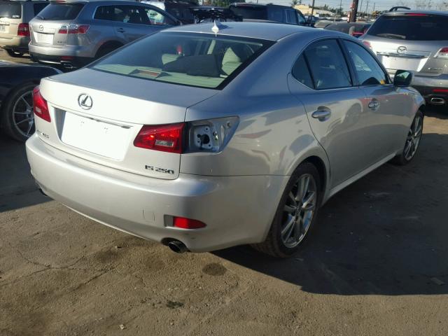 JTHBK262685053788 - 2008 LEXUS IS 250 SILVER photo 4