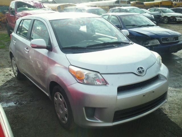 JTKKU4B45B1011165 - 2011 TOYOTA SCION XD SILVER photo 1