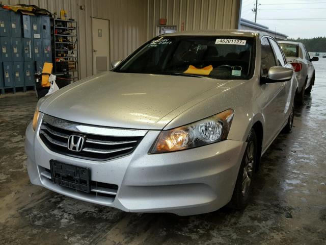 1HGCP2F62CA242384 - 2012 HONDA ACCORD SE SILVER photo 2