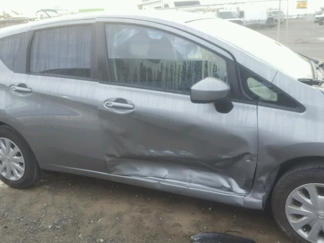 3N1CE2CP5FL427692 - 2015 NISSAN VERSA NOTE SILVER photo 9