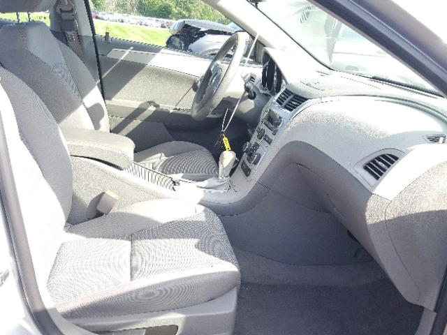 1G1ZB5E05CF190055 - 2012 CHEVROLET MALIBU LS Gümüş foto 5