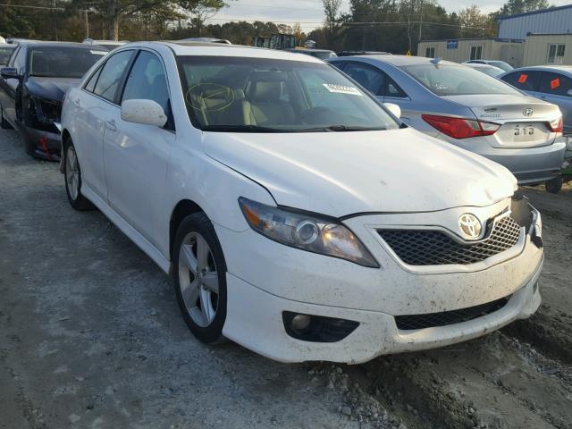 4T1BF3EK0AU572078 - 2010 TOYOTA CAMRY BASE WHITE photo 1