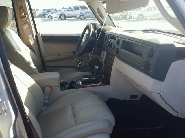 1J8HH58N46C107268 - 2006 JEEP COMMANDER 银色 照片 5