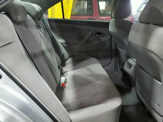 4T4BF3EK0BR214230 - 2011 TOYOTA CAMRY BASE SILVER photo 6