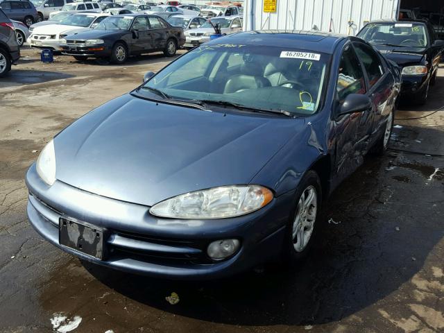 2B3HD56J8YH321698 - 2000 DODGE INTREPID E BLUE photo 2