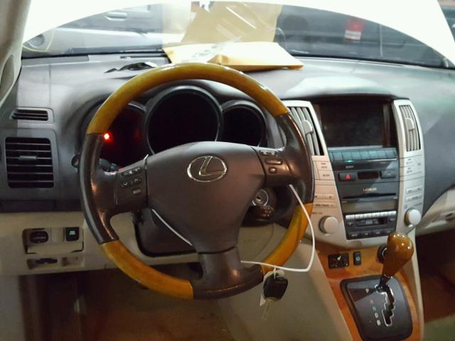 JTJHW31U882852386 - 2008 LEXUS RX 400H WHITE photo 9