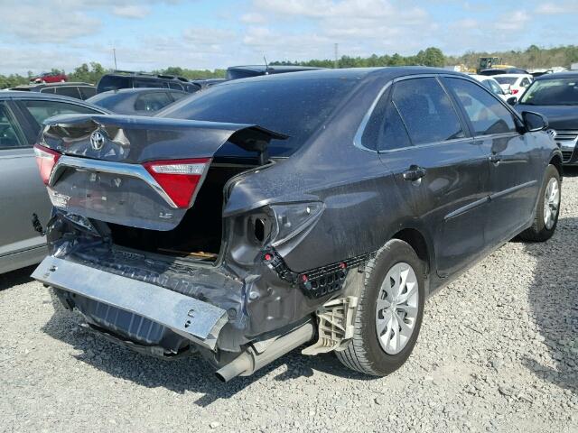 4T4BF1FK2GR583813 - 2016 TOYOTA CAMRY LE GRAY photo 4