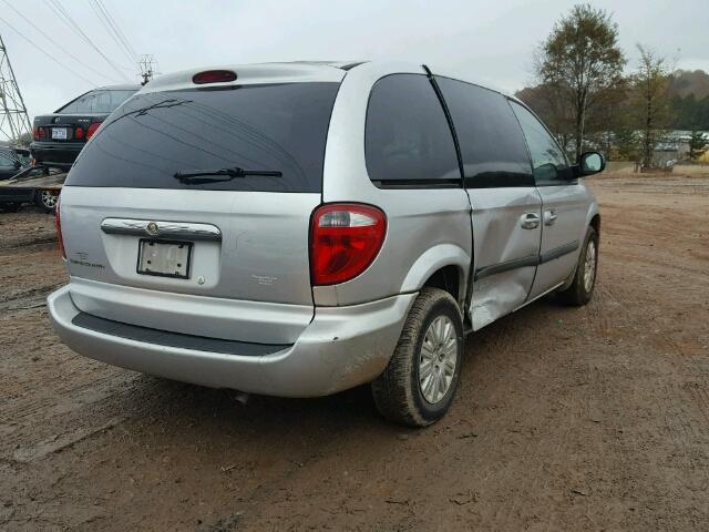 1A4GP45R56B556885 - 2006 CHRYSLER TOWN & COU SILVER photo 4