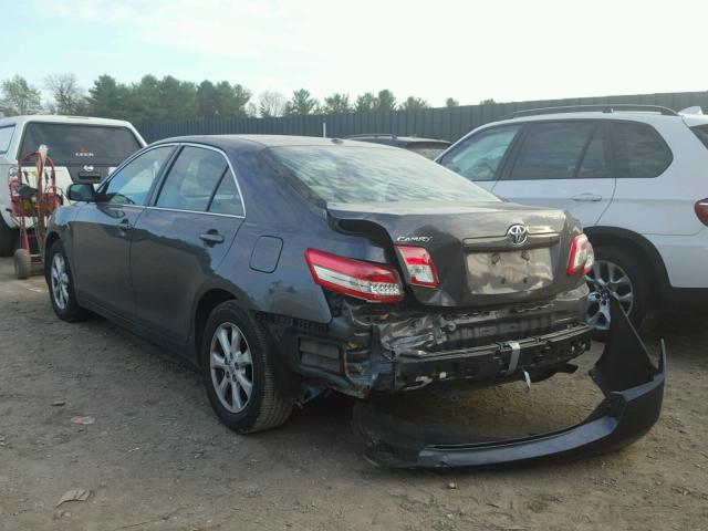 4T1BF3EK4BU652789 - 2011 TOYOTA CAMRY BASE CHARCOAL photo 3