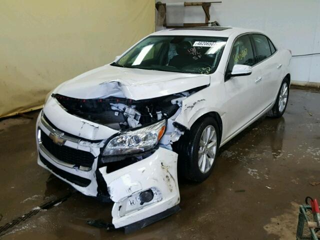 1G11F5SL9FF311688 - 2015 CHEVROLET MALIBU LTZ WHITE photo 2