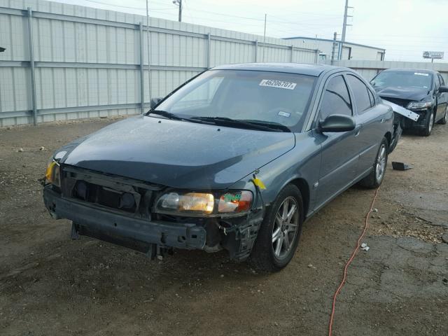 YV1RS61R622106360 - 2002 VOLVO S60 BLUE photo 2