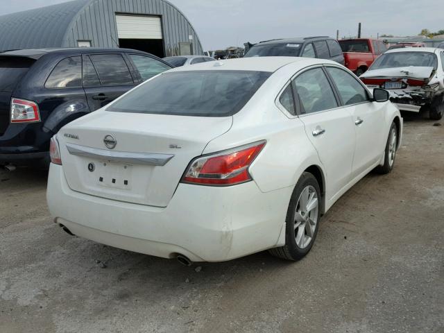 1N4AL3APXFC439096 - 2015 NISSAN ALTIMA 2.5 WHITE photo 4