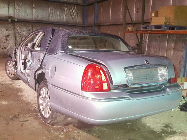 1LNHM81VX6Y632915 - 2006 LINCOLN TOWN CAR S SILVER photo 3