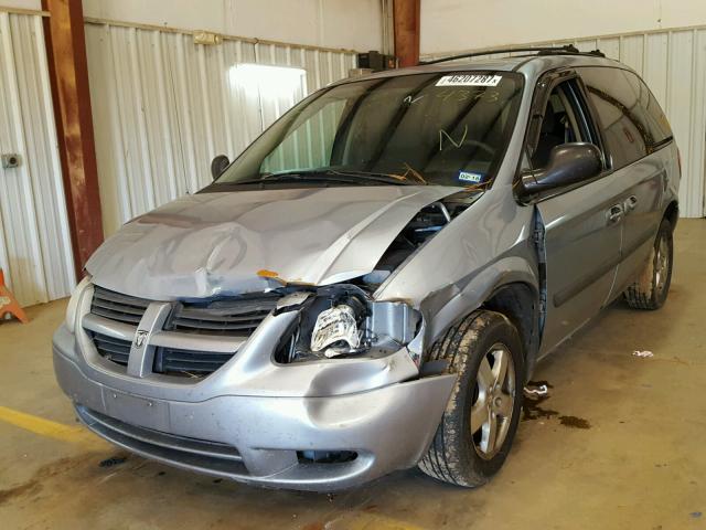 1D4GP45R25B234373 - 2005 DODGE CARAVAN SX BLUE photo 2