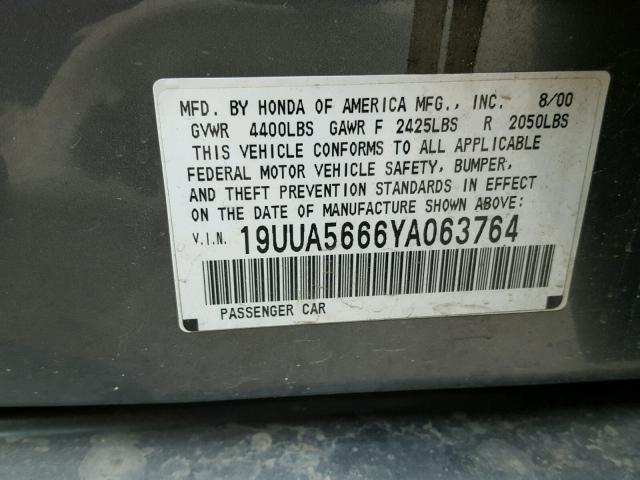 19UUA5666YA063764 - 2000 ACURA 3.2TL SILVER photo 10