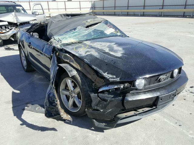 1ZVBP8FF2B5138737 - 2011 FORD MUSTANG GT BLACK photo 1