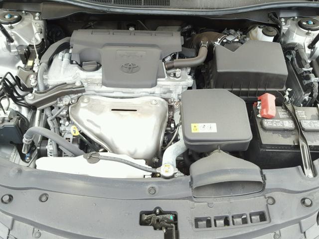 4T1BF1FK2HU325772 - 2017 TOYOTA CAMRY LE ვერცხლისფერი ფოტო 7