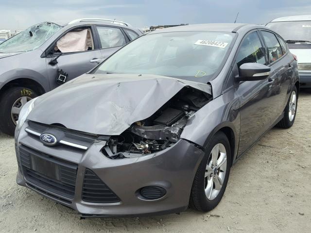 1FADP3K25EL162845 - 2014 FORD FOCUS SE GRAY photo 2