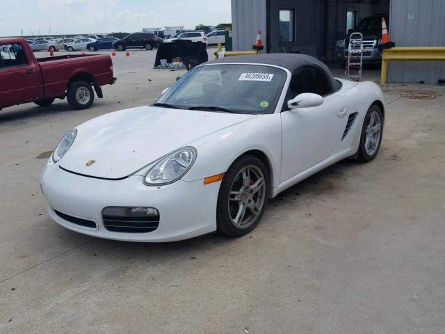 WP0CB29857U730842 - 2007 PORSCHE BOXSTER S WHITE photo 2