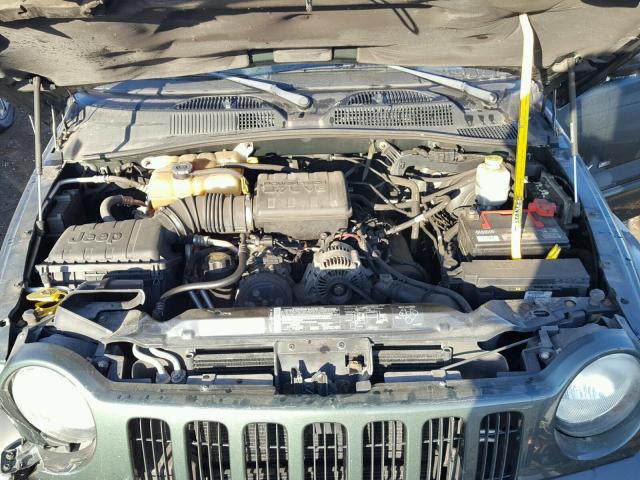 1J4GL58K63W645577 - 2003 JEEP LIBERTY LI GREEN photo 7
