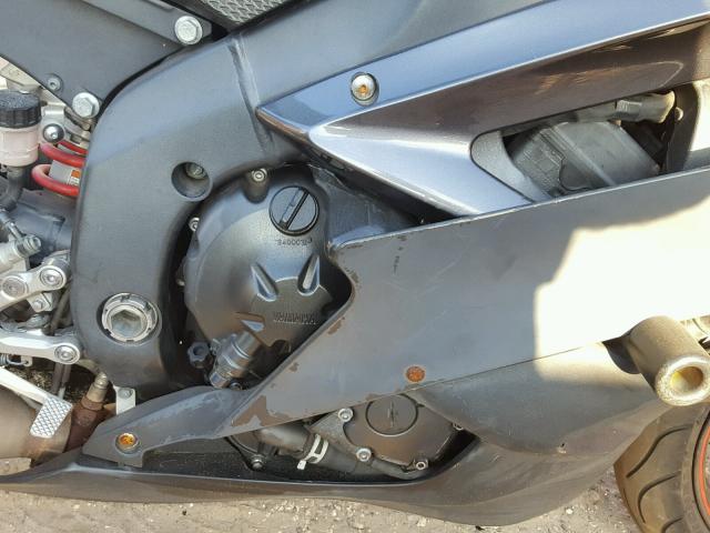 JYARJ12Y47A006056 - 2007 YAMAHA YZFR6 L GRAY photo 7