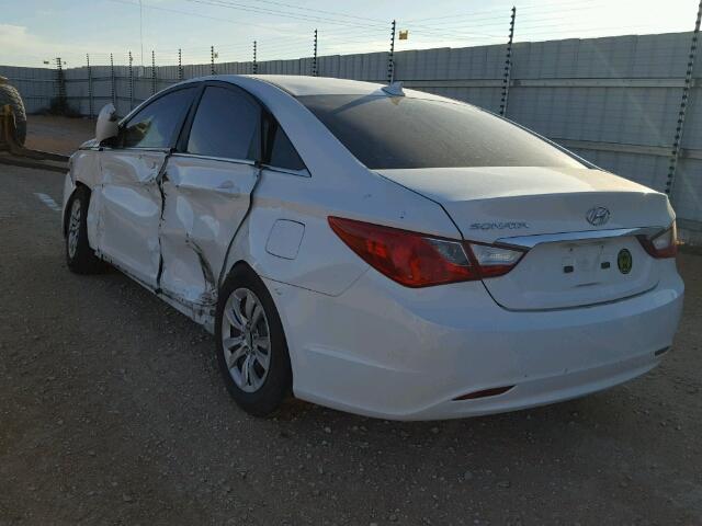 5NPEB4AC9CH351531 - 2012 HYUNDAI SONATA GLS WHITE photo 3