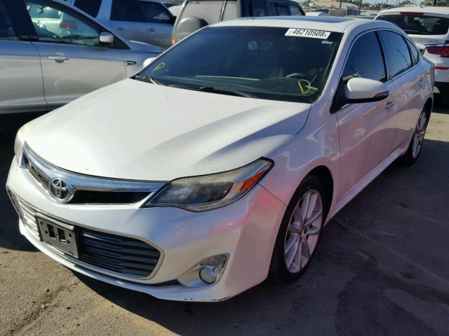 4T1BK1EB1DU033425 - 2013 TOYOTA AVALON BAS WHITE photo 2