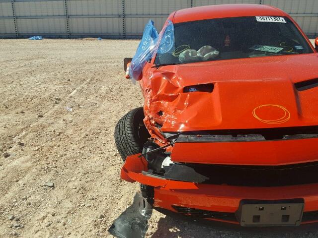 2C3CDZAG0GH344889 - 2016 DODGE CHALLENGER ORANGE photo 10