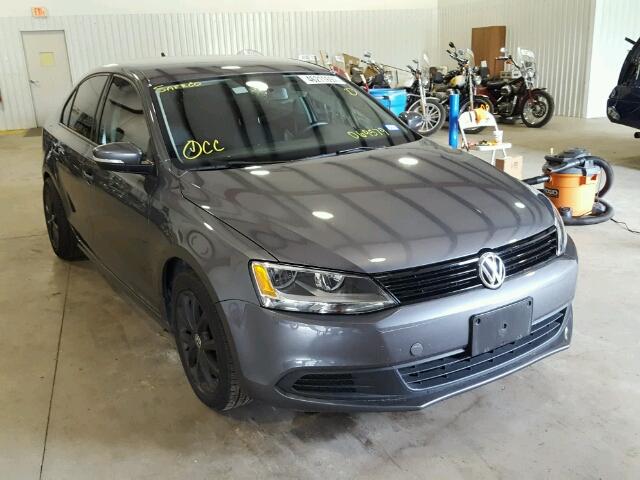 3VWDX7AJ1CM069579 - 2012 VOLKSWAGEN JETTA SE Grafit foto 1