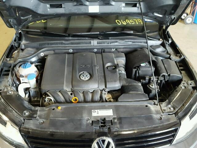 3VWDX7AJ1CM069579 - 2012 VOLKSWAGEN JETTA SE Grafit foto 7