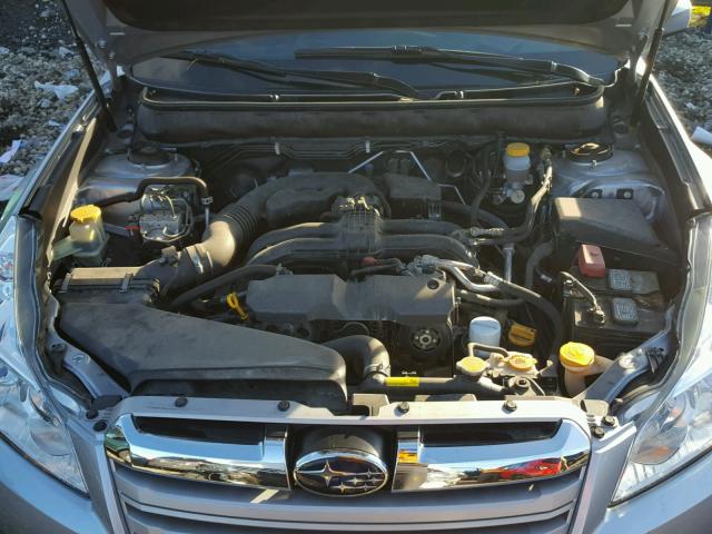 4S4BRCCC0E3252032 - 2014 SUBARU OUTBACK 2. SILVER photo 7