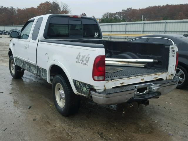 1FTRX18L9YKA67400 - 2000 FORD F150 WHITE photo 3