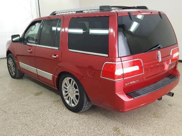 5LMFU27588LJ08106 - 2008 LINCOLN NAVIGATOR 红色 照片 3