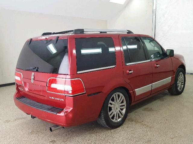5LMFU27588LJ08106 - 2008 LINCOLN NAVIGATOR 红色 照片 4