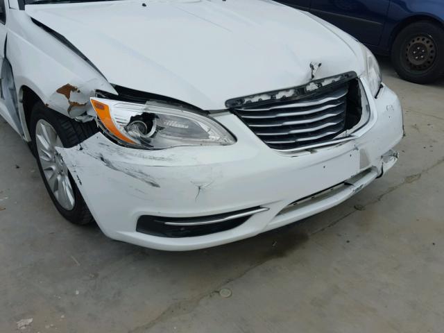 1C3CCBAB3DN686001 - 2013 CHRYSLER 200 LX WHITE photo 9