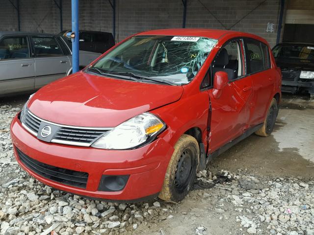 3N1BC13E18L367889 - 2008 NISSAN VERSA S RED photo 2