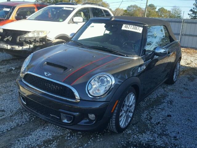 WMWZP9C56BTZ80542 - 2011 MINI COOPER JOH GRAY photo 2