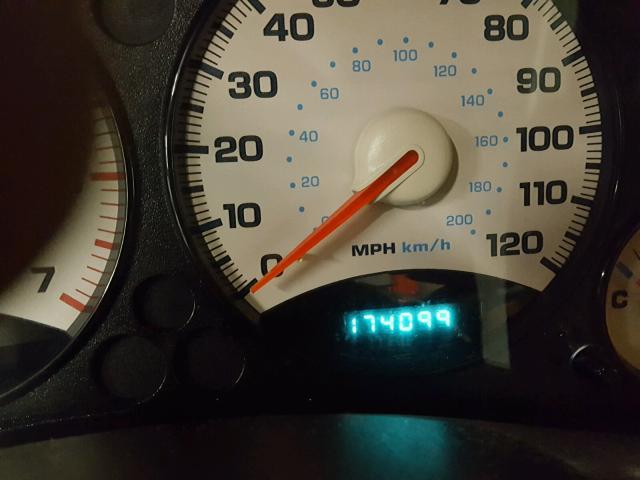 1J4GL38K62W358761 - 2002 JEEP LIBERTY RE GREEN photo 8