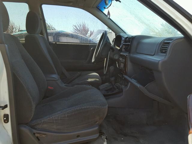 4S6DM58W1Y4402743 - 2000 HONDA PASSPORT E WHITE photo 5