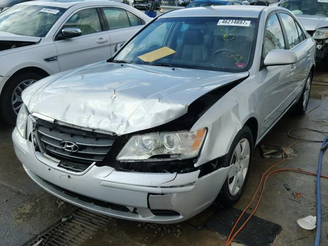 5NPET46C79H411384 - 2009 HYUNDAI SONATA SILVER photo 2