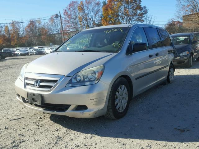 5FNRL38216B054889 - 2006 HONDA ODYSSEY LX SILVER photo 2