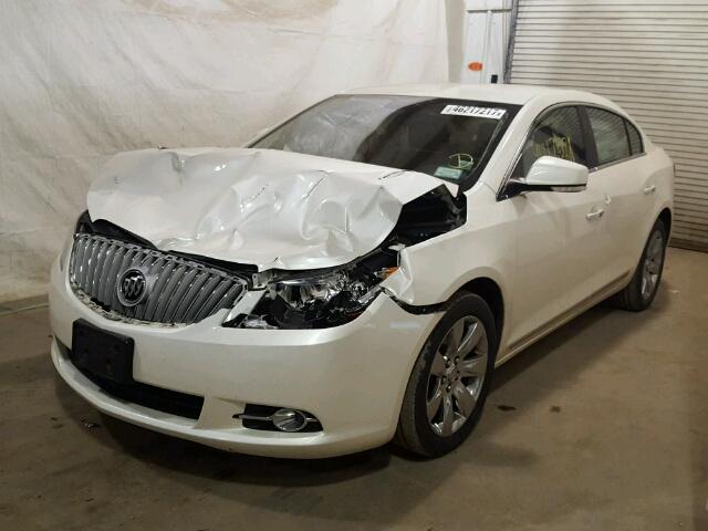1G4GD5EDXBF120833 - 2011 BUICK LACROSSE C WHITE photo 2