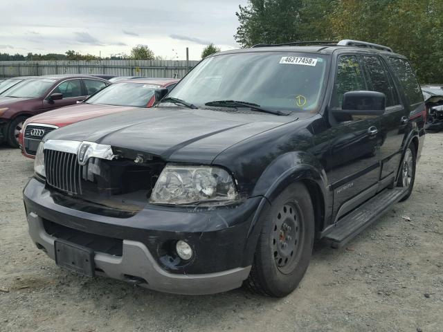 5LMFU28R84LJ05928 - 2004 LINCOLN NAVIGATOR Czarny zdjęcie 2