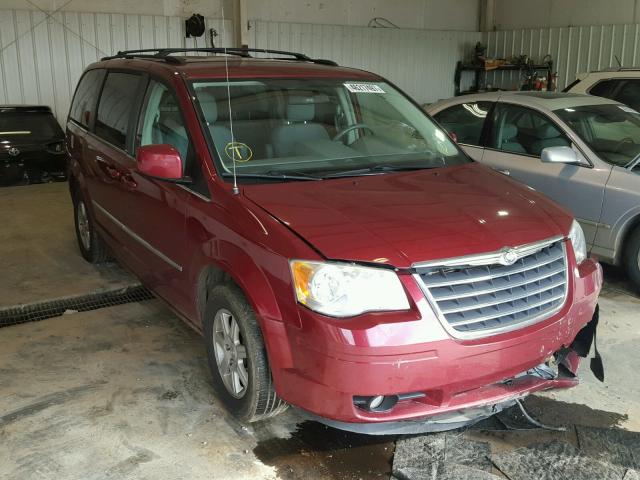 2A4RR5DX5AR451850 - 2010 CHRYSLER TOWN & COU BURGUNDY photo 1