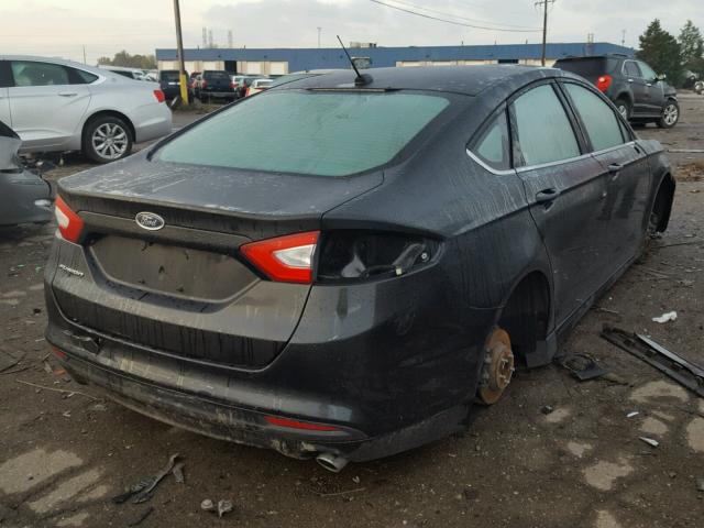 3FA6P0G73FR192294 - 2015 FORD FUSION S BLACK photo 4