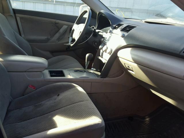 4T1BE46K29U815019 - 2009 TOYOTA CAMRY BASE WHITE photo 5