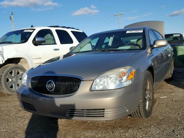 1G4HR57Y56U164245 - 2006 BUICK LUCERNE CX TAN photo 2