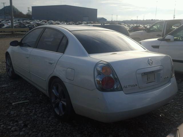 1N4AL11D94C194735 - 2004 NISSAN ALTIMA BAS WHITE photo 3