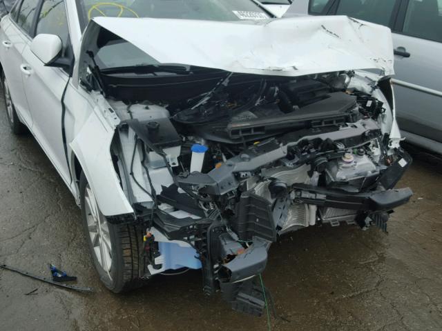 5NPE24AA0HH459770 - 2017 HYUNDAI SONATA ECO WHITE photo 9