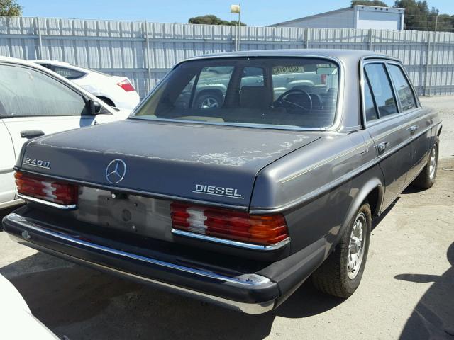 WDBAB23A3CB293754 - 1982 MERCEDES-BENZ 240 D CHARCOAL photo 4